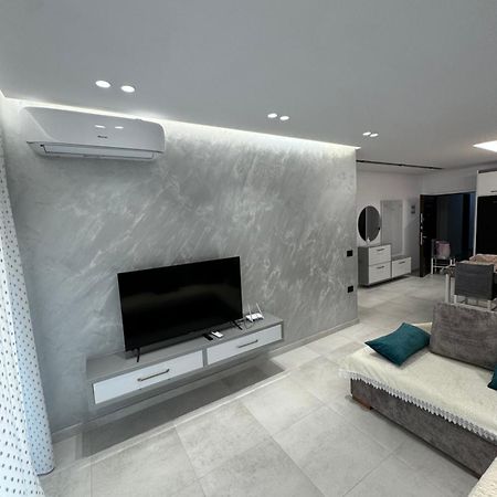 Alpha Lux Apartment Sarandë Eksteriør bilde