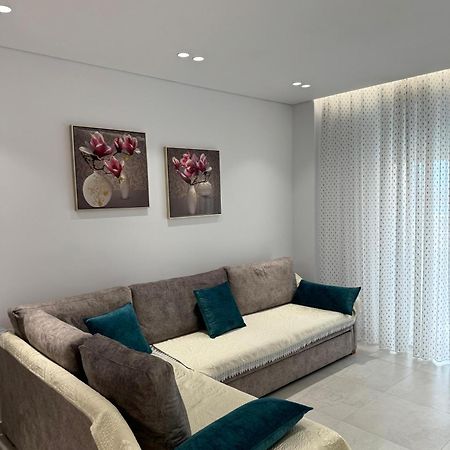 Alpha Lux Apartment Sarandë Eksteriør bilde