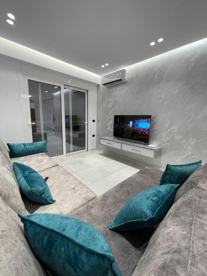 Alpha Lux Apartment Sarandë Eksteriør bilde